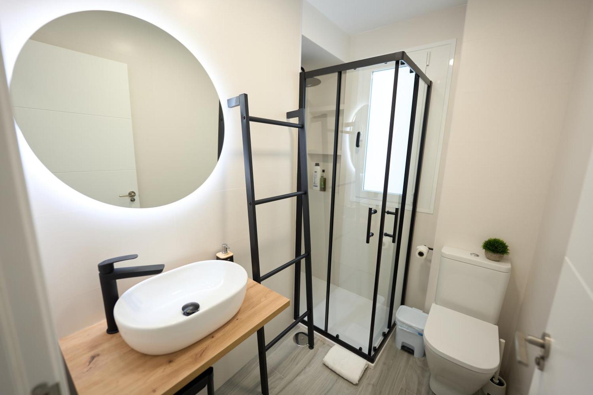 Paseo Maritimo - Apartamento A Estrenar, A Pie De Playa, Con 2 Banos Almeria Luaran gambar